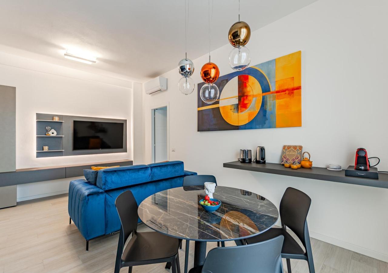 Tower View Luxury Apartment On The River Pisa Exterior photo