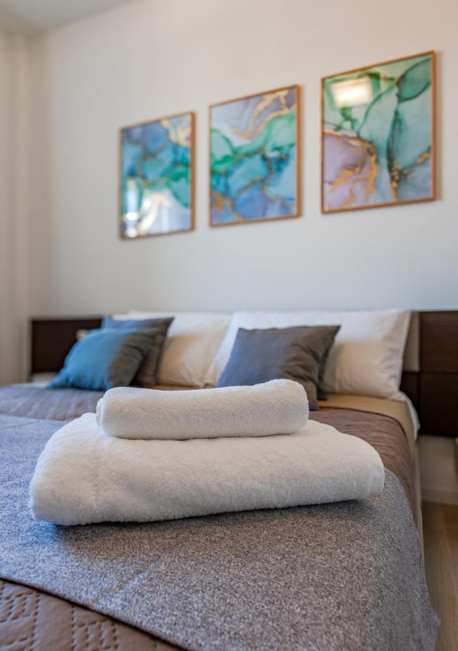 Tower View Luxury Apartment On The River Pisa Exterior photo