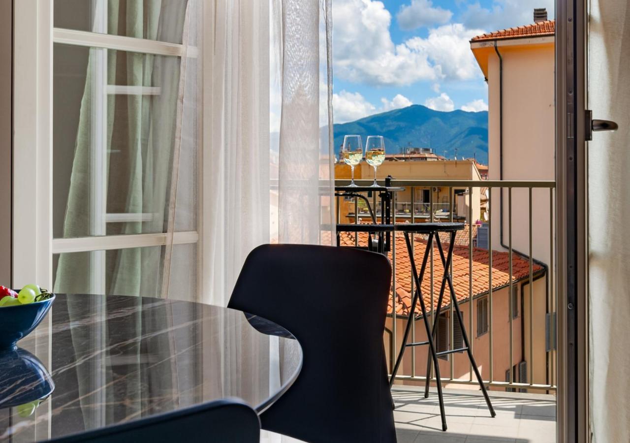 Tower View Luxury Apartment On The River Pisa Exterior photo